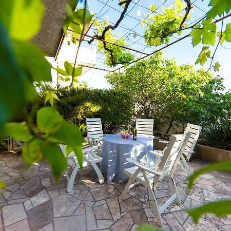 Apartment Bella Baška Voda Extérieur photo