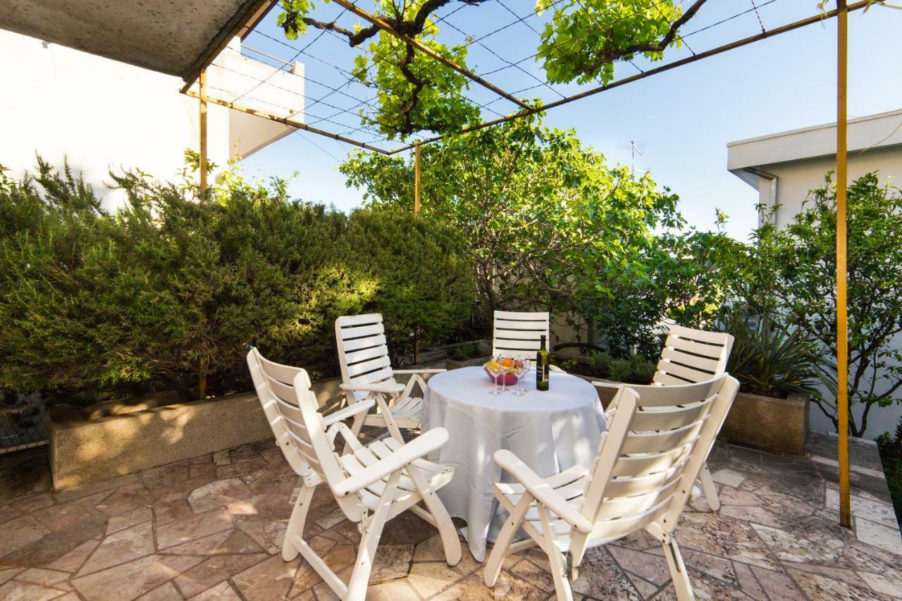 Apartment Bella Baška Voda Extérieur photo